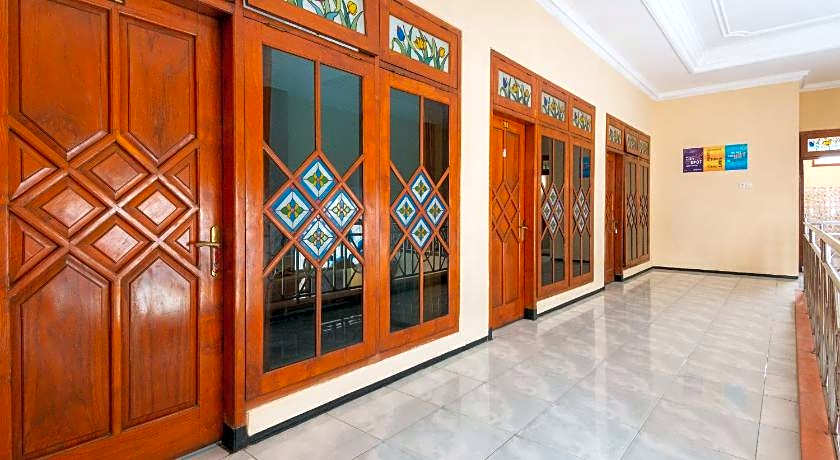 Hotel O Safira Family Residence Syariah