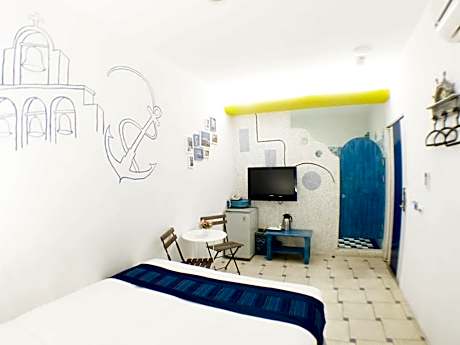 Standard Double Room- no window