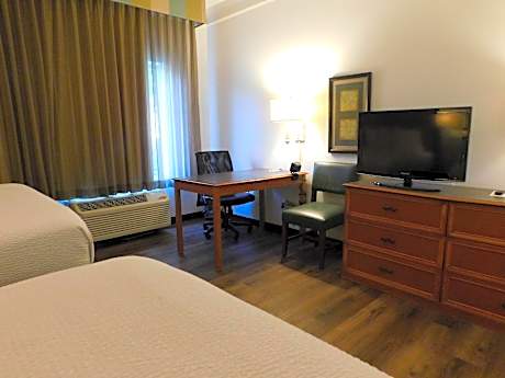 2 Queen Beds Superior Room Non-Smoking