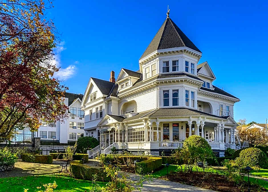 Pendray Inn and Tea House