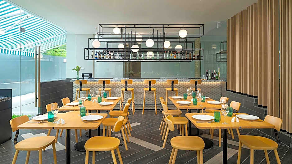 JonoX Phuket Karon Hotel