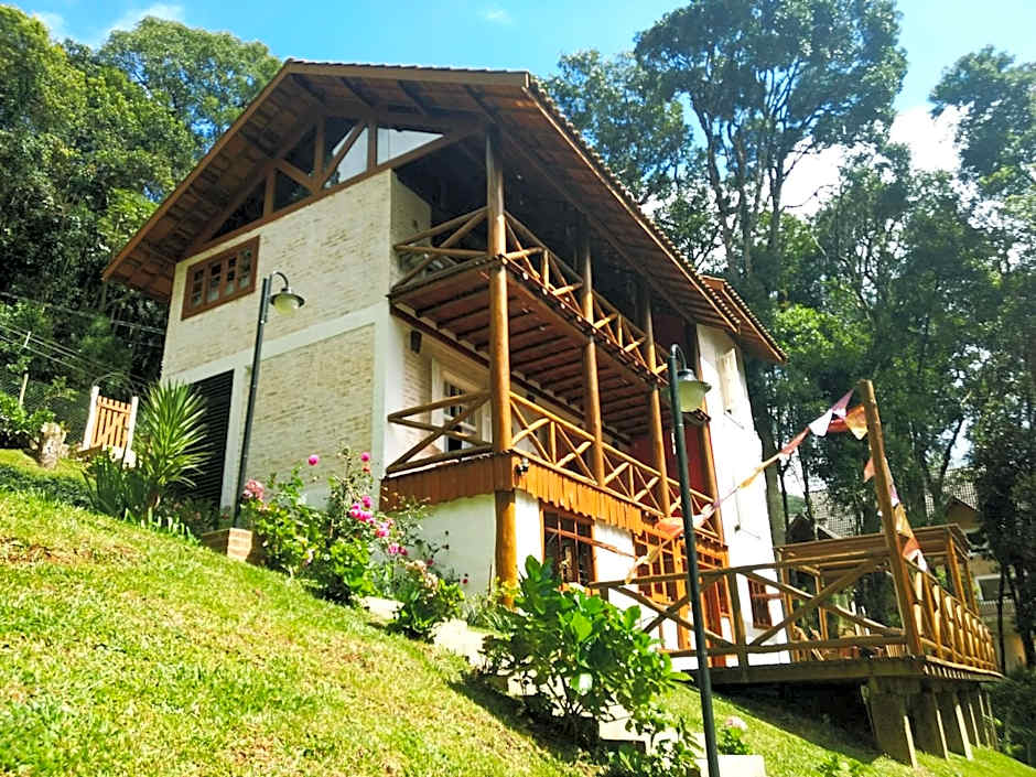 Nas Nuvens Hospedaria