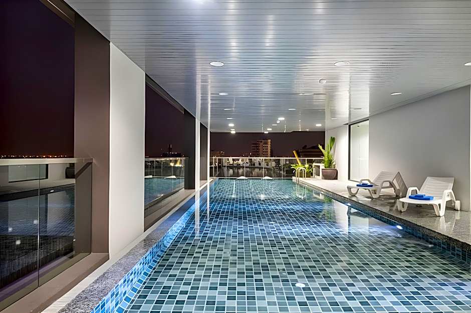 TK Palace Hotel and Convention