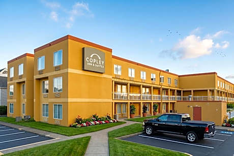Copley Inn & Suites By OYO Akron OH