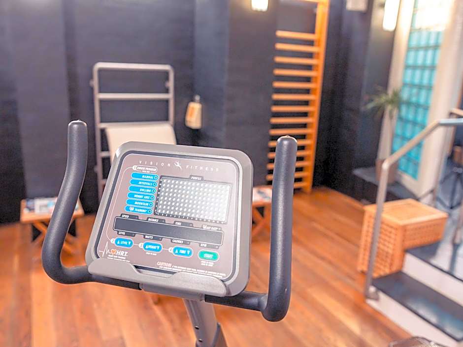 Hotel Bleibtreu Berlin by Golden Tulip