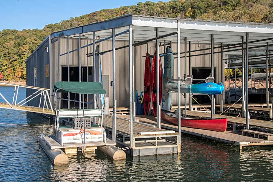 Beaver Lakefront Cabins - Couples Only Getaways