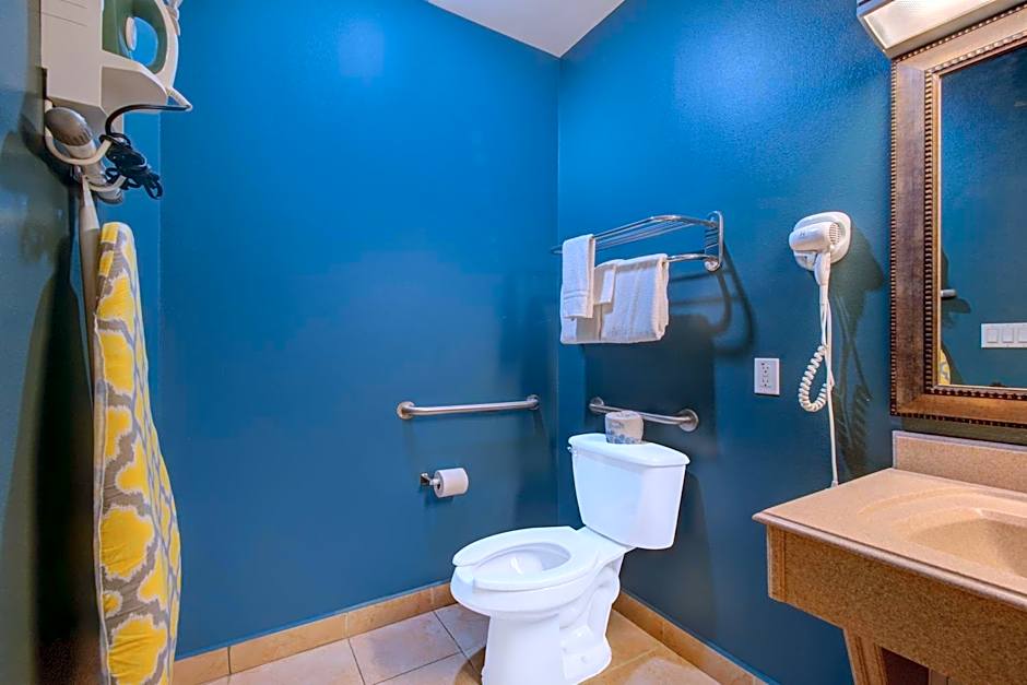 Weslaco Inn by Capital O Near Mercedes