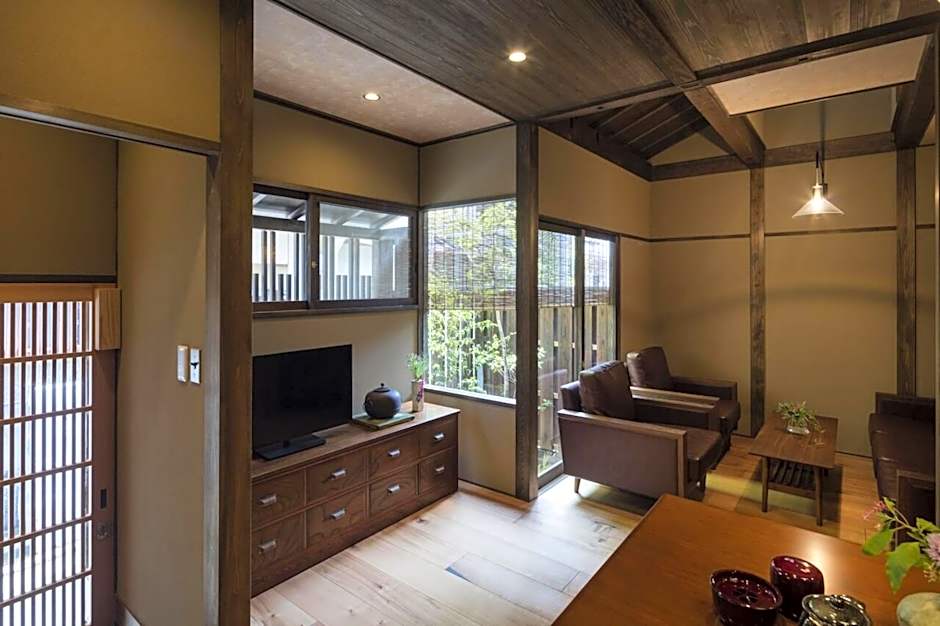 Gion Minami Banka Machiya House