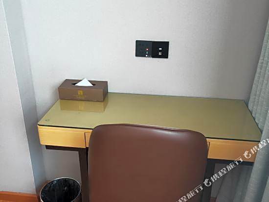 Companion Departure Hotel(Guangzhou Xiaobei Metro Sation)
