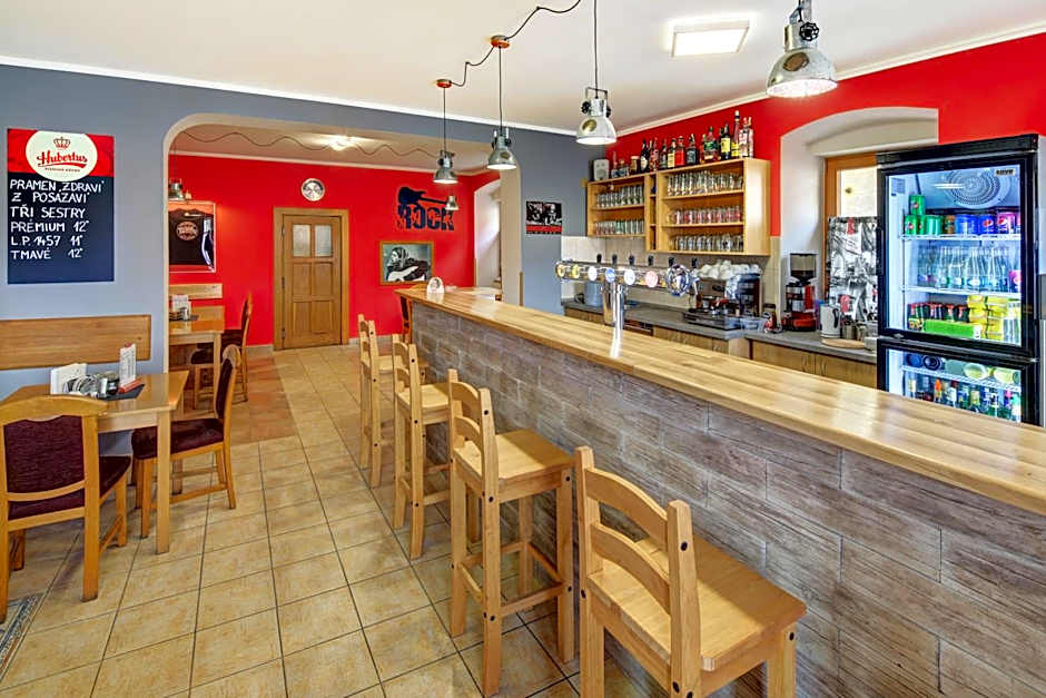 Penzion a restaurace U Vladaře