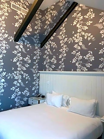 Queen Room with Sea View