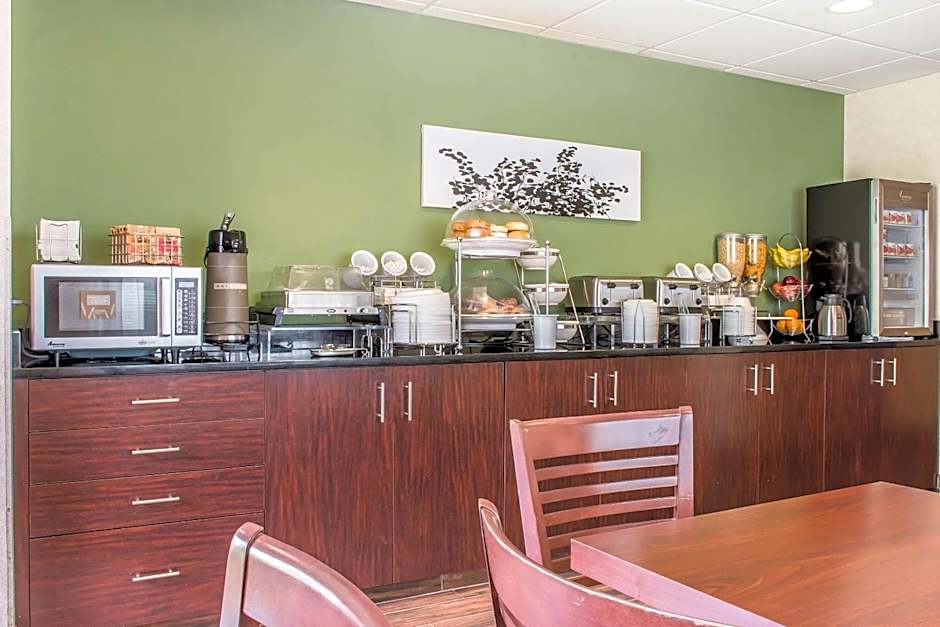 Sleep Inn & Suites Lancaster County