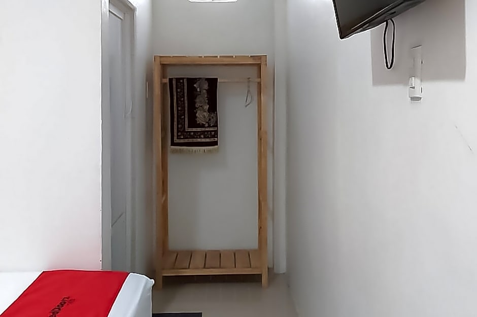 RedDoorz Syariah near RSUD Zainoel Abidin Banda Aceh