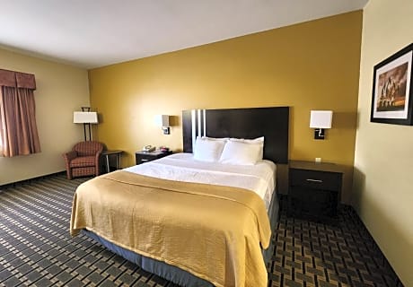King Room - Non-Smoking