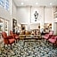 Gulf Hills Hotel and Retreat on the Water