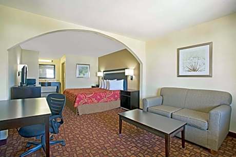Days Inn by Wyndham Hammond
