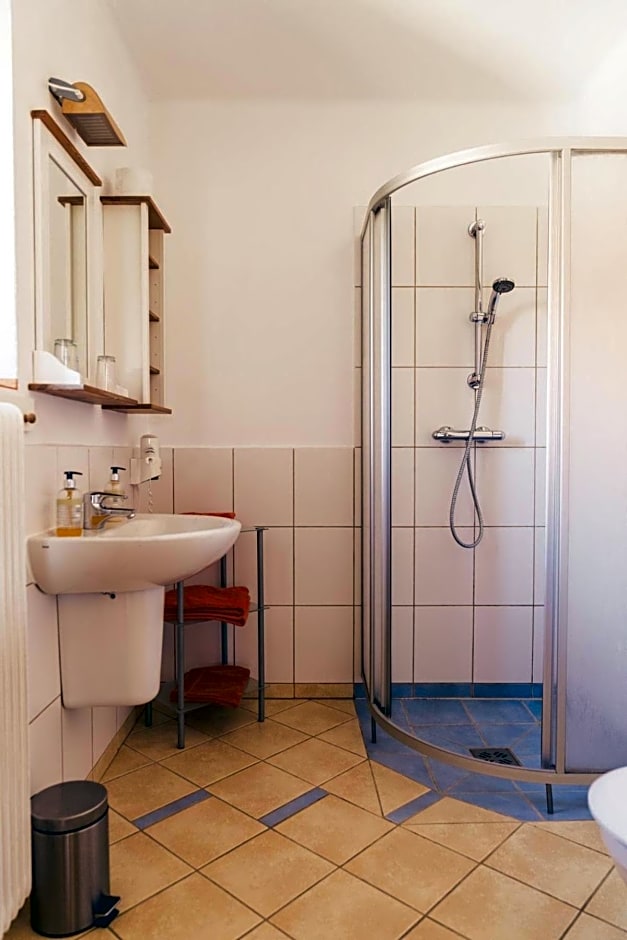 Wein & Gästehof Erlacher