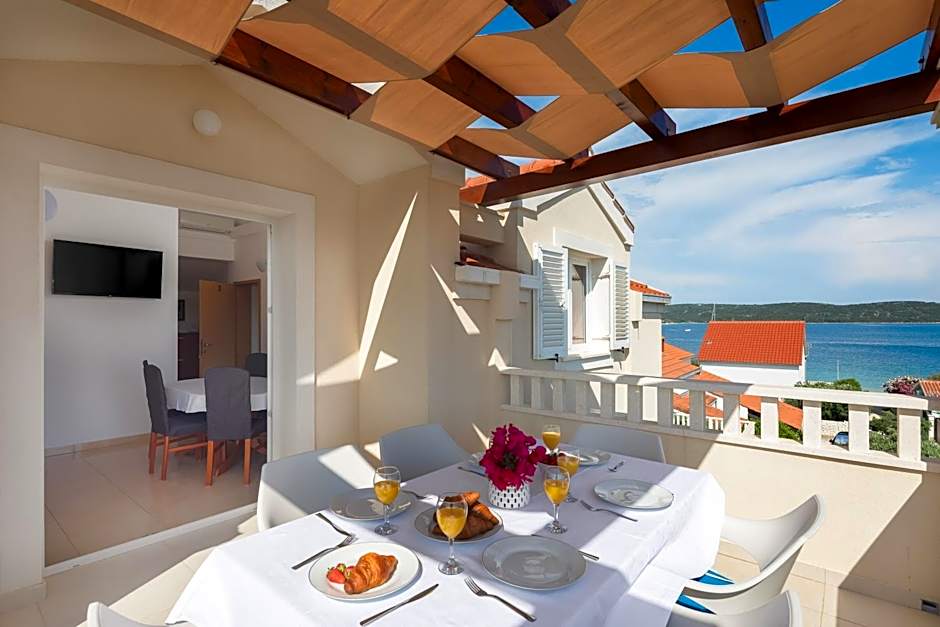 Apartments Vucica, Sevid