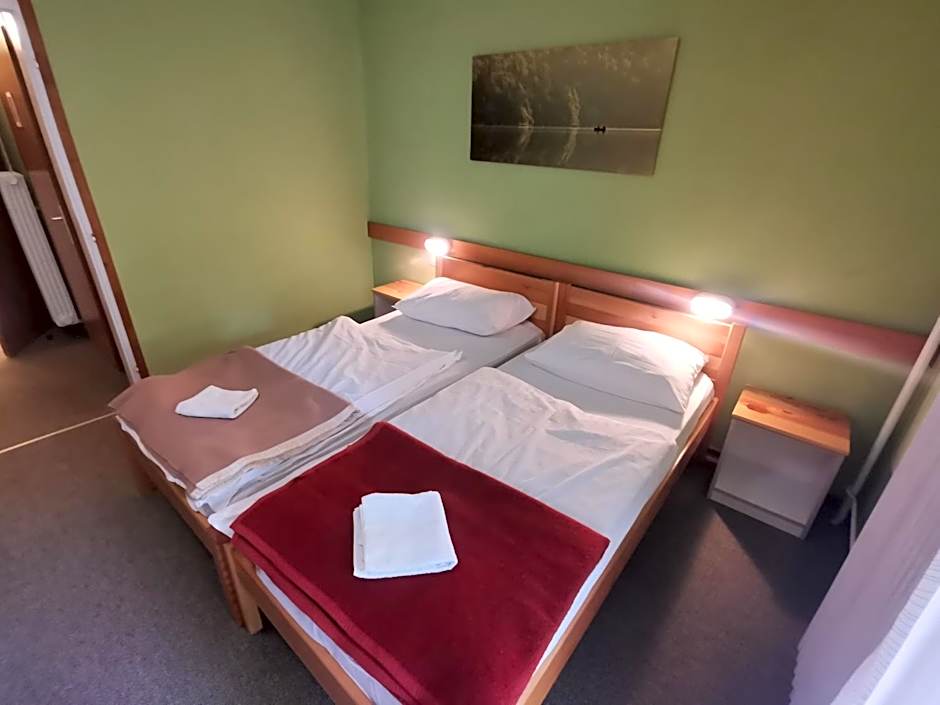 Hostel pod Voglom
