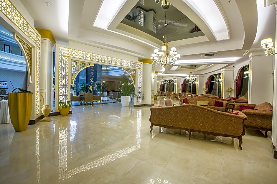 J'Adore Deluxe Hotel & Spa