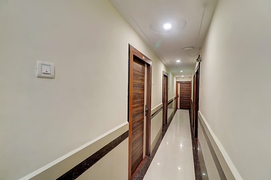 Hotel Parimeet – Navi Mumbai, KY
