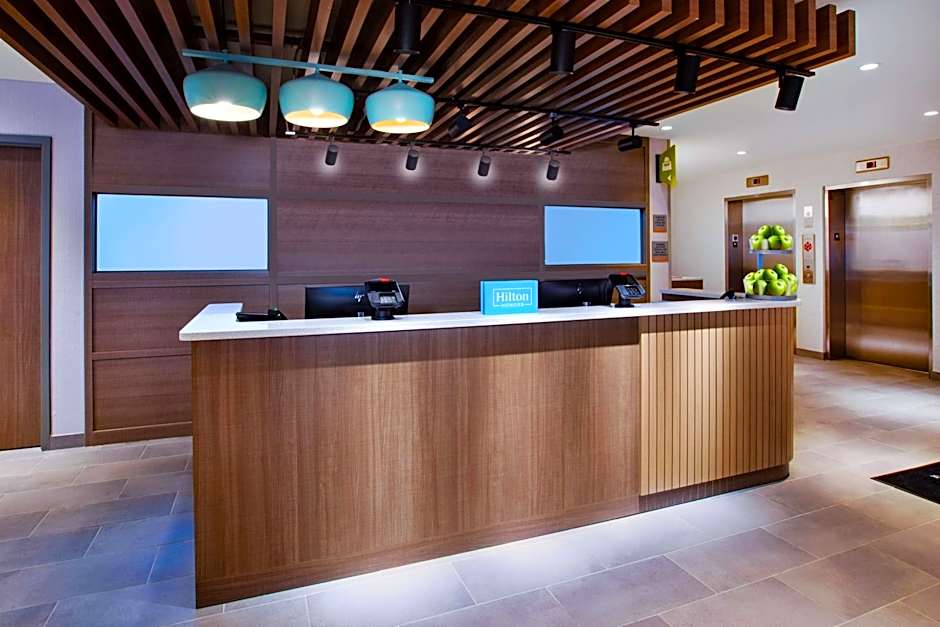 Home2 Suites by Hilton Grand Rapids Northeast