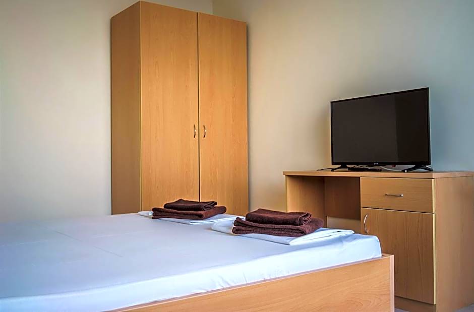 Moreto Seaside Aparthotel