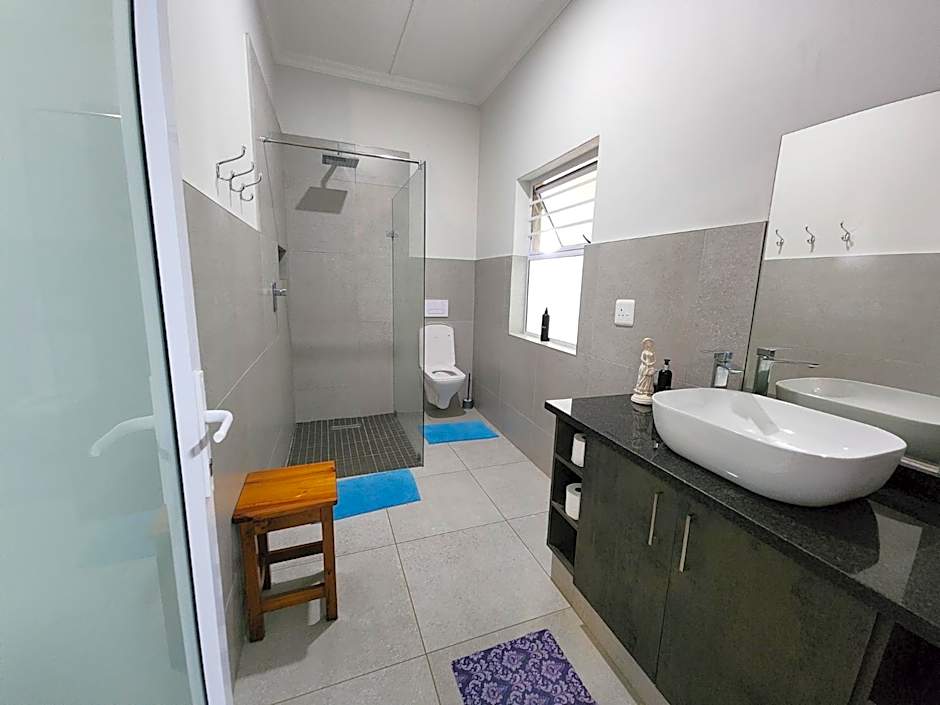 Homestead Bed and Breakfast - Travel Addo Group