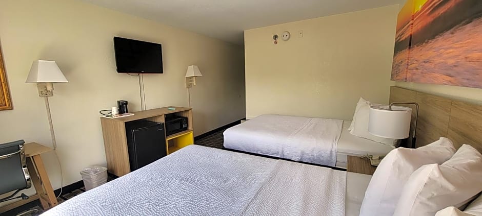 Hotel Carolina A Days Inn by Wyndham