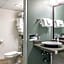 Oasis Hotel & Conv. Center, Ascend Hotel Collection