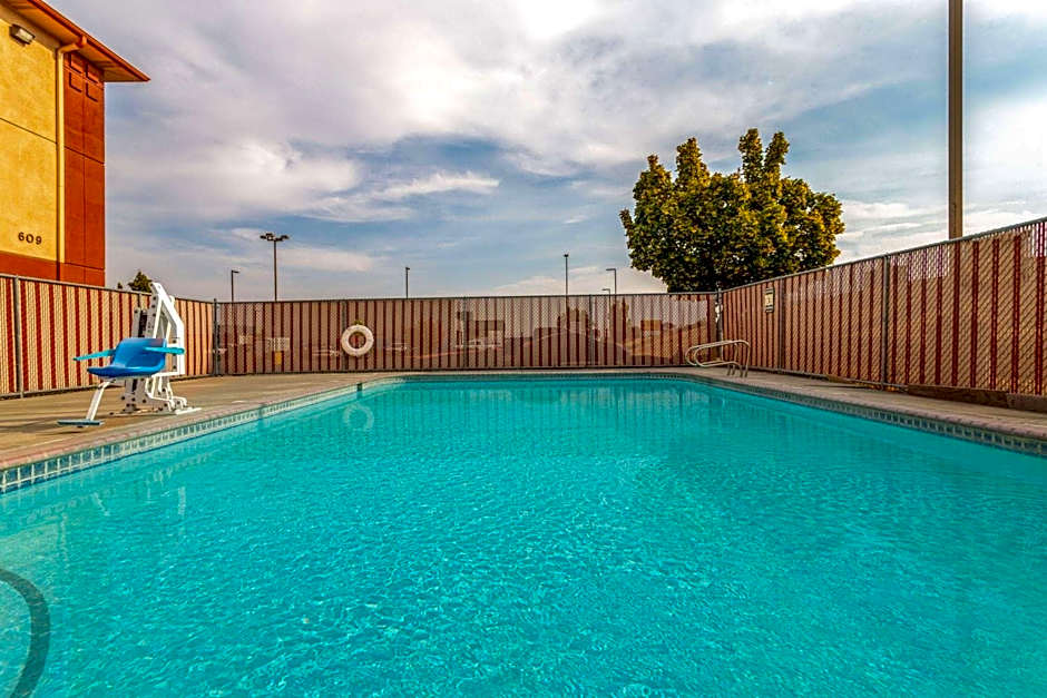 Super 8 by Wyndham The Dalles OR