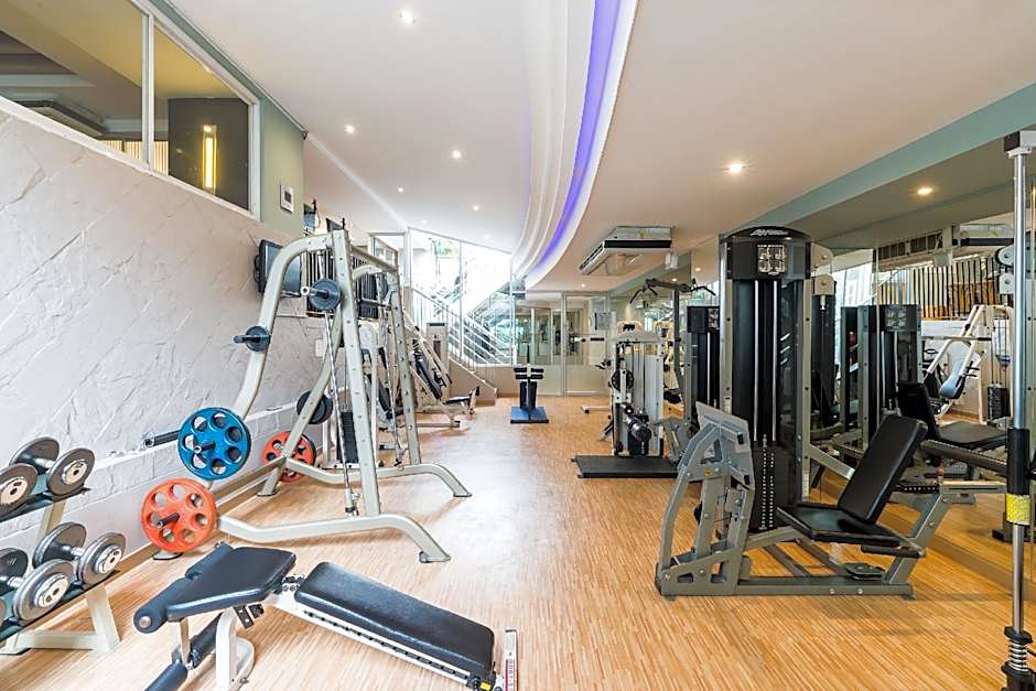 Evergreen Place Siam by UHG