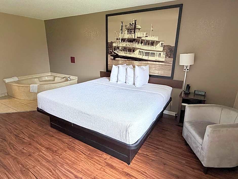 Harmony Hotel, Hernando