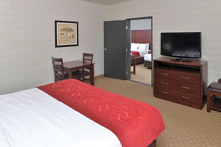 Comfort Suites Airport Tukwila Seattle