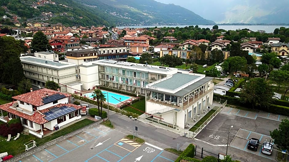 Hotel Vischi