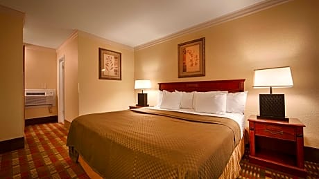 King Room with Bath Tub - Disability Access/Non-Smoking