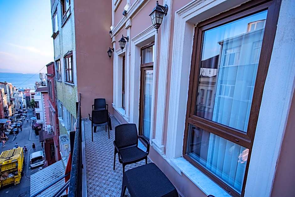 Grand Balyan Hotel & Restaurant