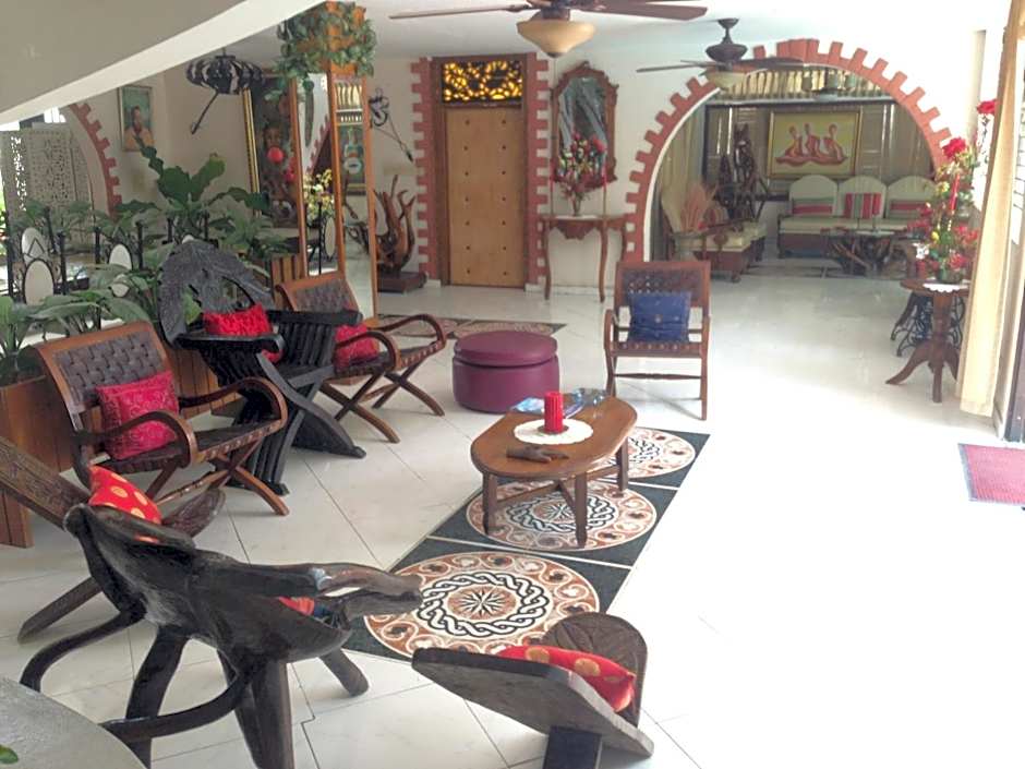 Ideal Villa Hotel