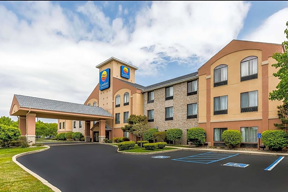 Comfort Inn & Suites South Bend