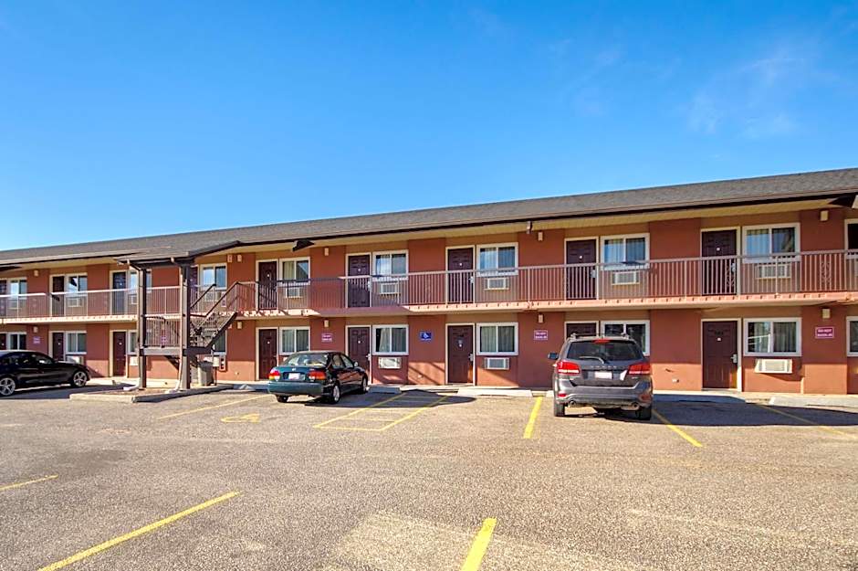 Motel 6-Lethbridge, AB