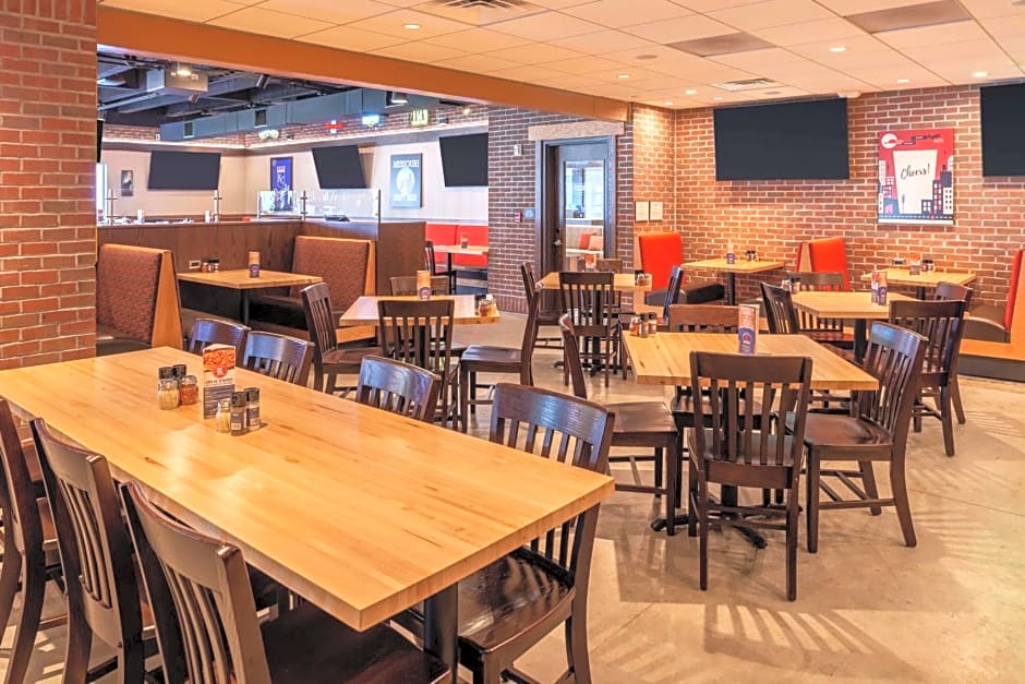 Hilton Garden Inn Kansas City Airport MO