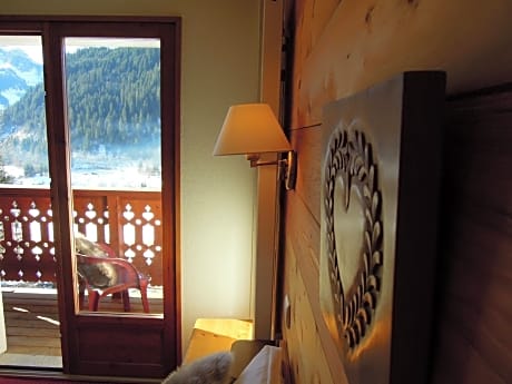 Double Room with Mountain View