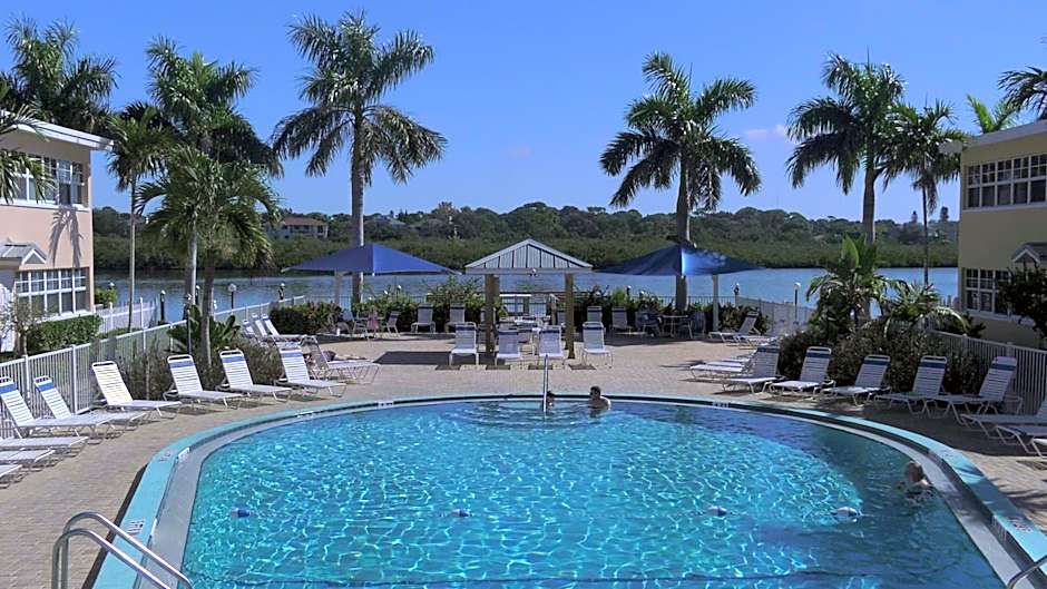 Photo 1 of 40 of Barefoot Beach Resort