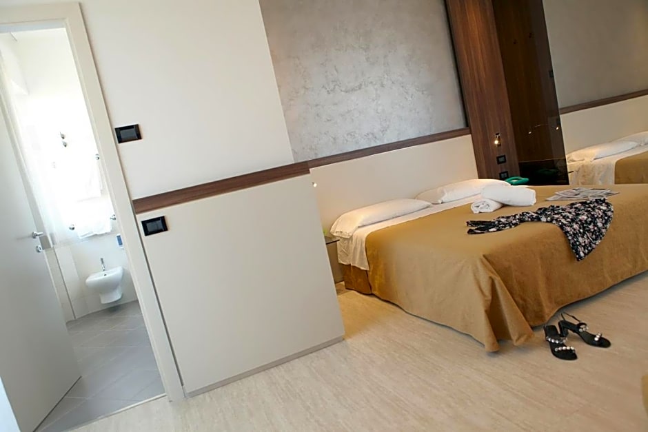 Hotel Mondial