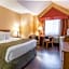 Canmore Inn & Suites