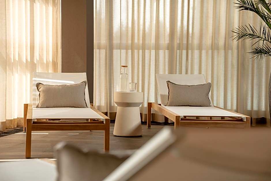 Naturhotel Sachsenbaude Oberwiesenthal - Indoor-Pool & Outdoor-Whirlpool