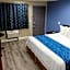 Travelodge by Wyndham Clearlake