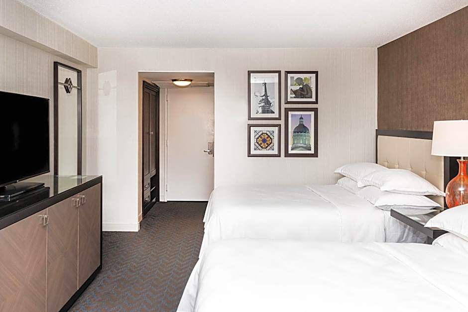 Sheraton Indianapolis City Centre Hotel