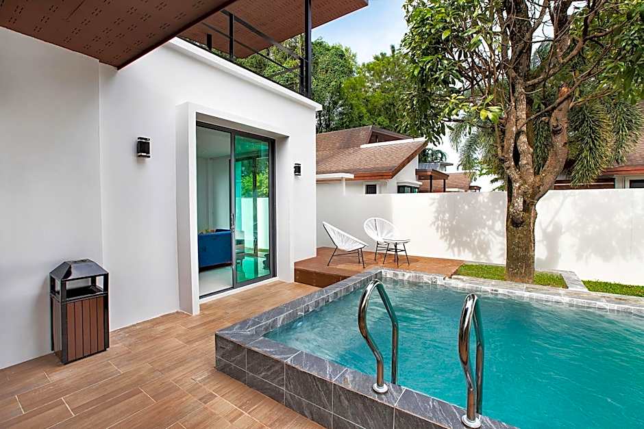 Nariya Bayfront Phuket