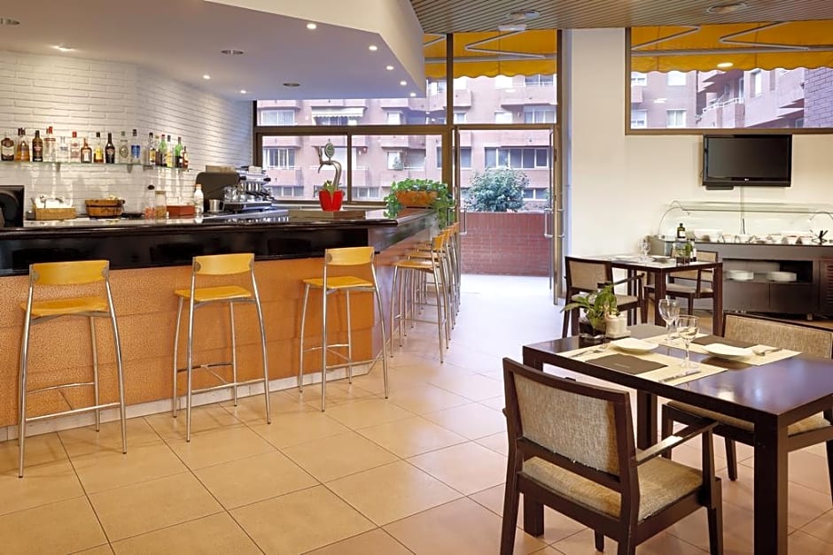 Hesperia Sant Joan Suites
